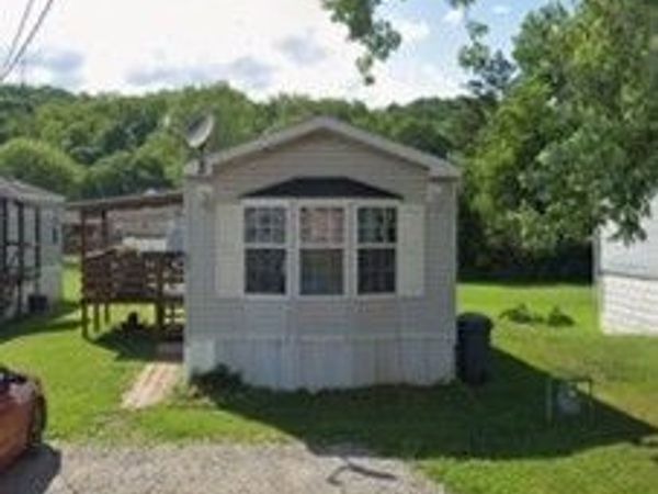 211 Broughton Avenue, Marietta, OH 45750