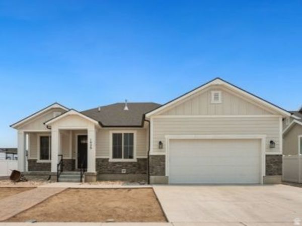 1029 S 1350 E, Unit 37, Spanish Fork, UT 84660
