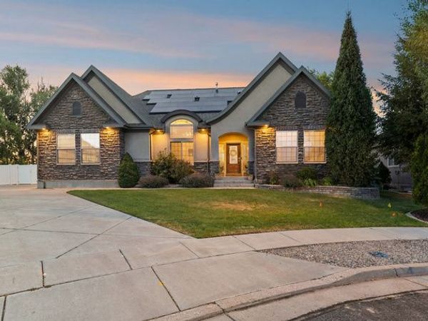 203 N 2925 W, West Point, UT 84015