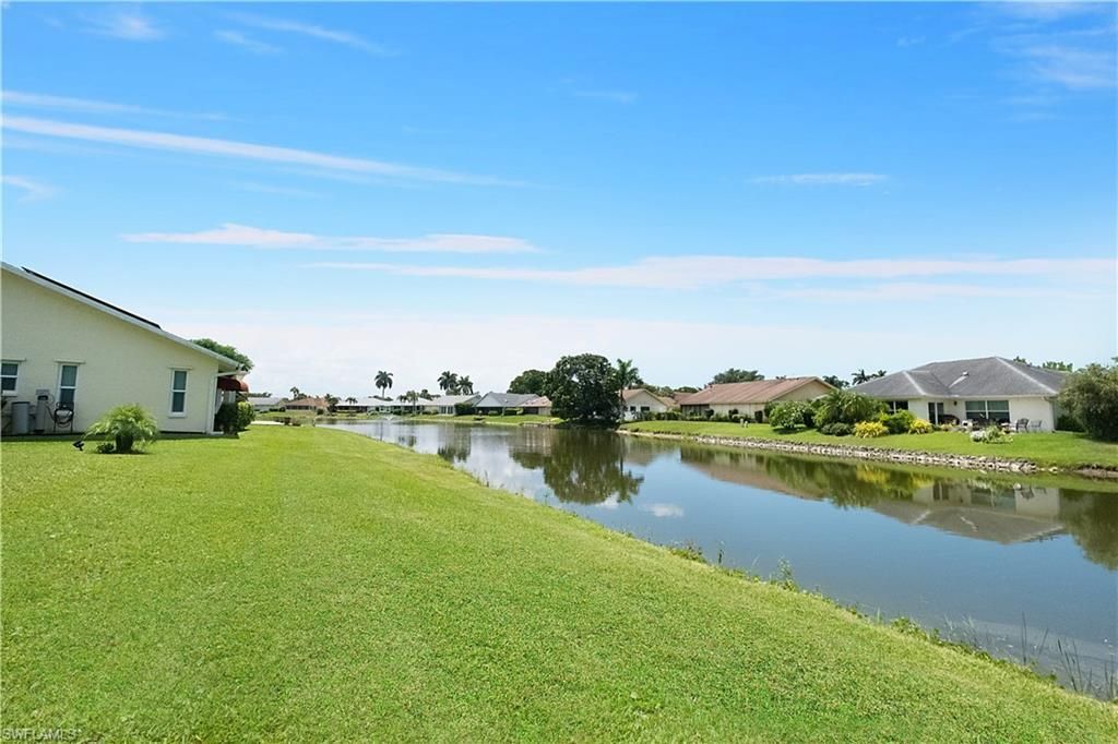 104 Brittany Ct, Naples, FL 34112 Photo