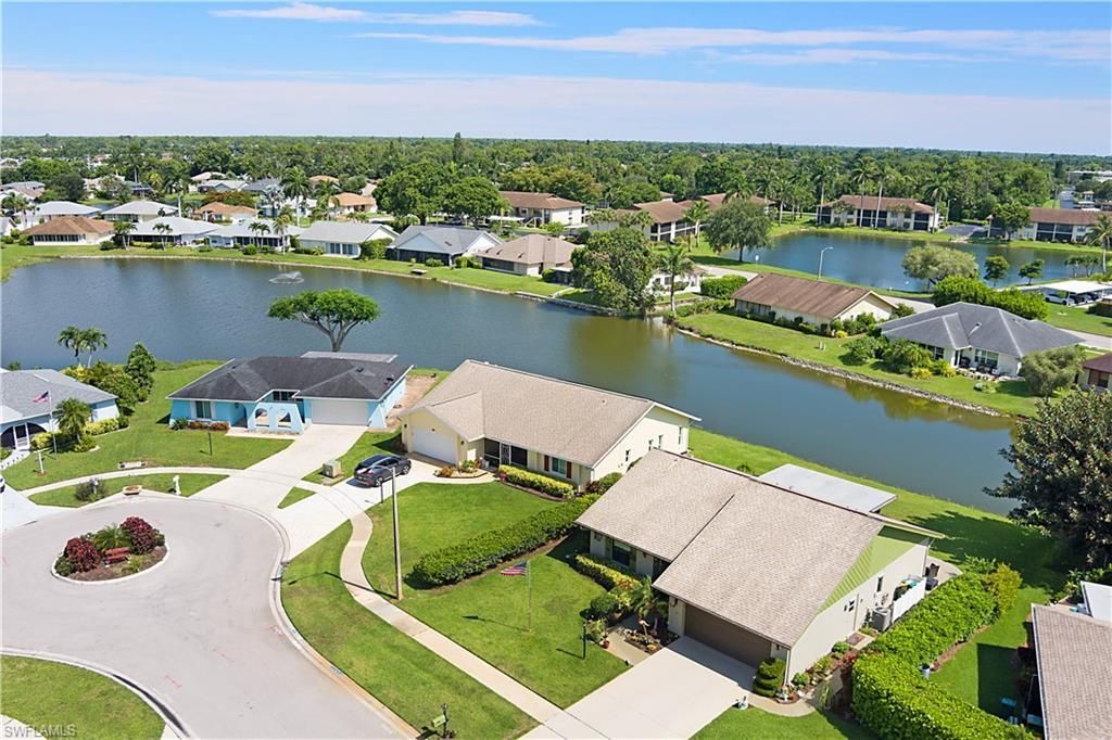 104 Brittany Ct, Naples, FL 34112 Photo