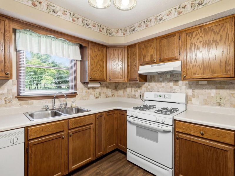 1703 Fox Ridge Drive, Springfield, OH 45503 Photo 16
