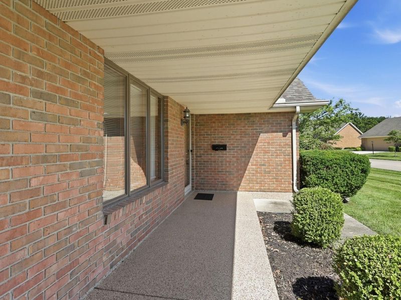 1703 Fox Ridge Drive, Springfield, OH 45503 Photo 4