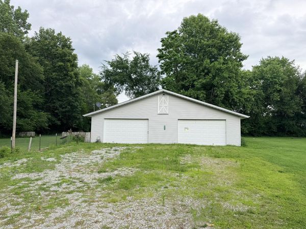 23721 Tyler Street, Shelby, IN 46377