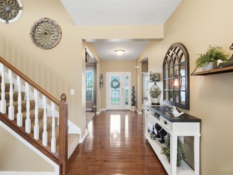 7528 Hargus Drive, Hamilton Twp, OH 45039 Photo 8