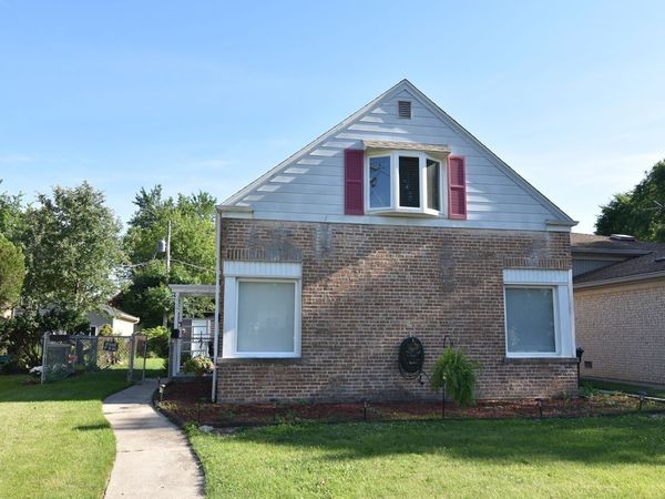 3717 W Northshore Avenue , Lincolnwood, IL 60712
