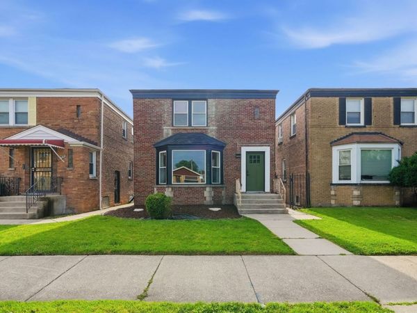 10516 S King Drive , Chicago, IL 60628