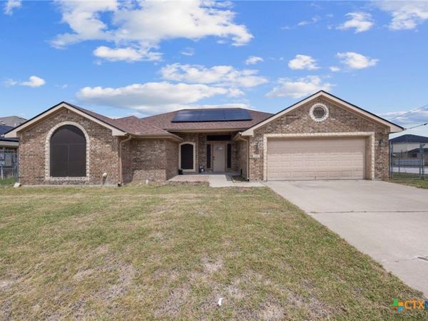 2402 Scott Drive, Copperas Cove, TX 76522