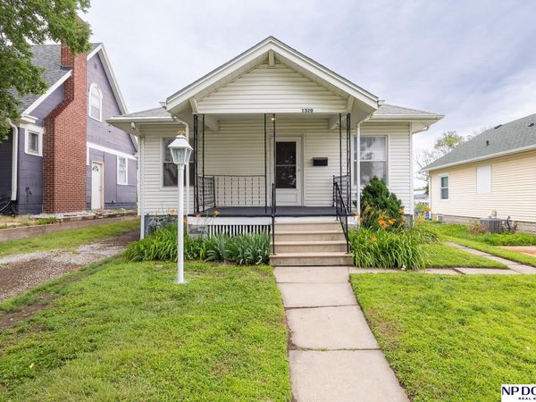 1320 N 19Th Street, Lincoln, NE 68503