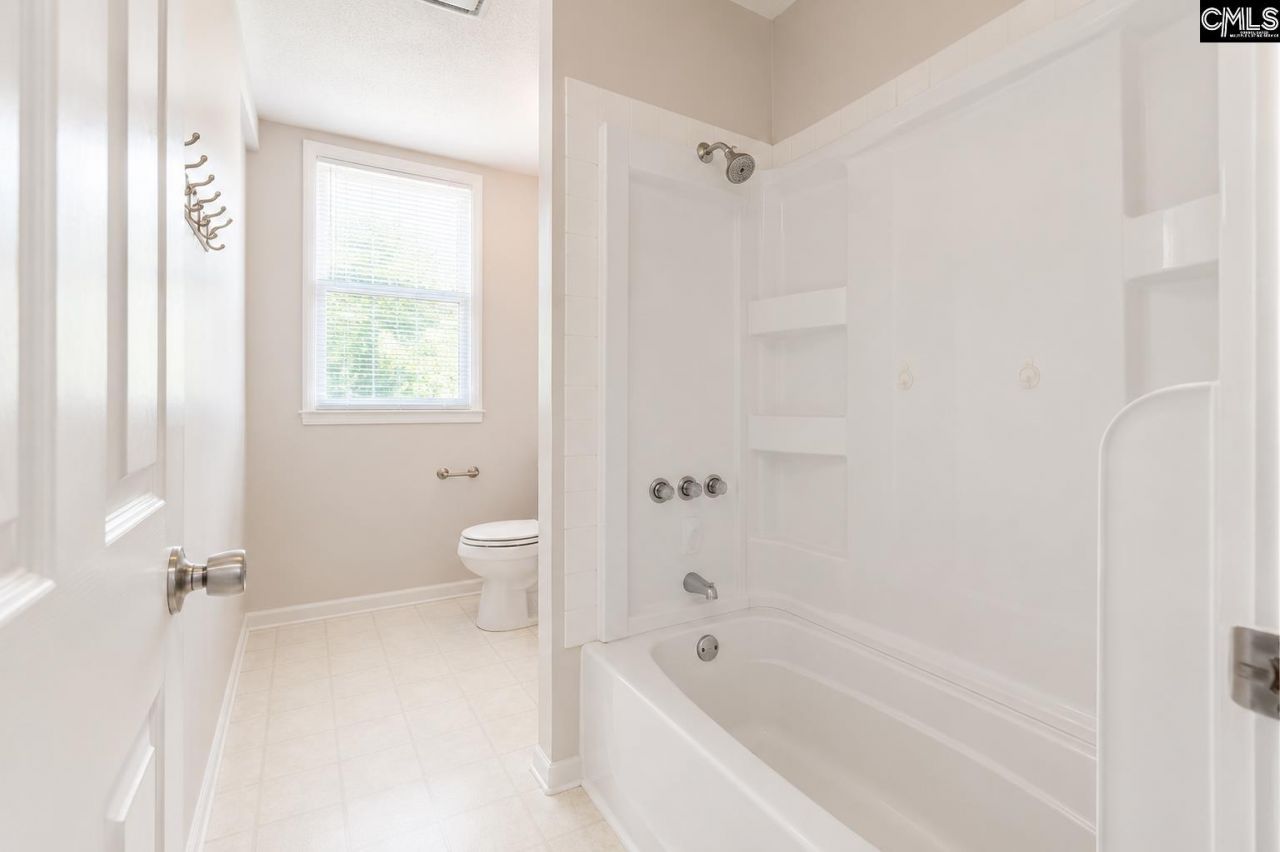 1113 & 1115 Brown Boulevard  Photo 13