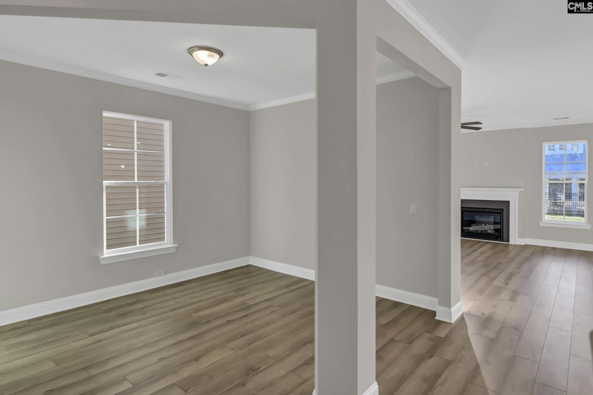 635 Thunder Gulch Avenue Photo 7