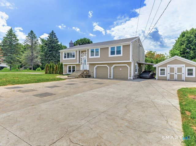 127 Eaton, Watertown, CT 06779 Main Photo