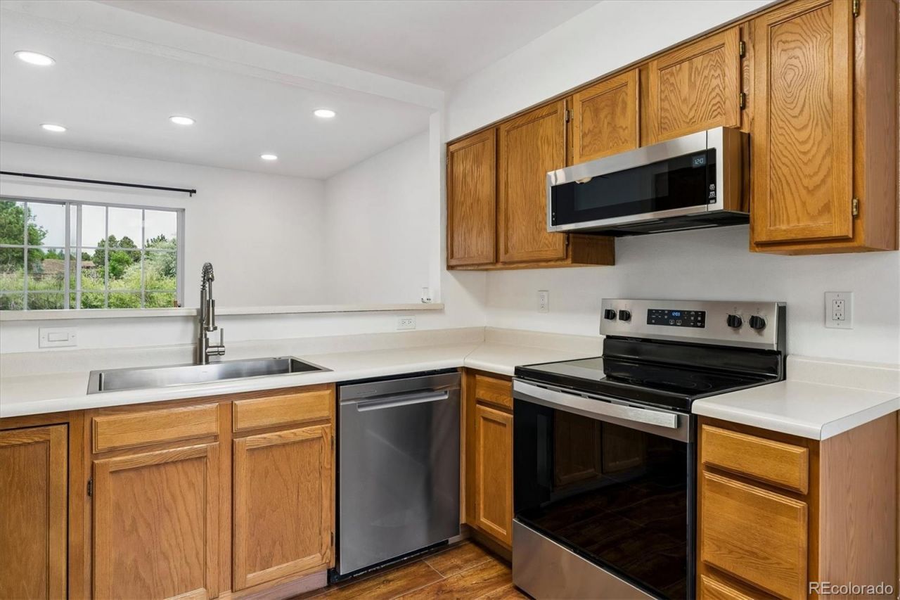 10557 W Maplewood Drive, Unit C, Littleton, CO 80127 Main Photo