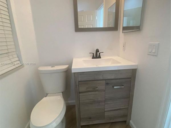 11103 NW 83rd St , Unit 201, Doral, FL 33178