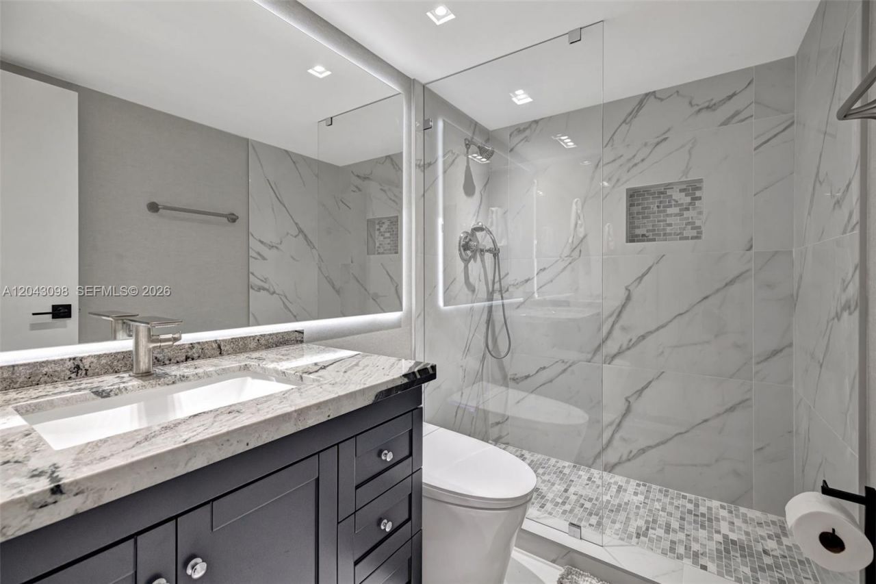 2751 S Ocean Dr , Unit 404N, Hollywood, FL 33019 Photo