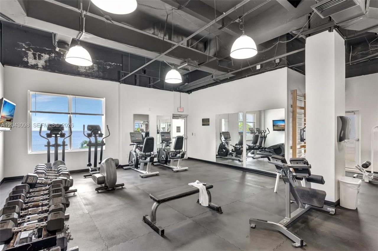2751 S Ocean Dr , Unit 404N, Hollywood, FL 33019 Photo