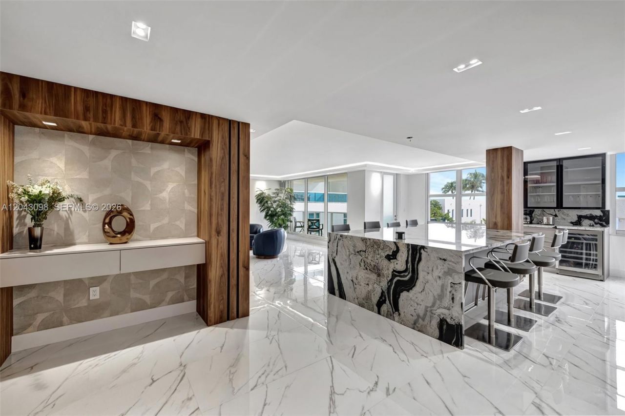 2751 S Ocean Dr , Unit 404N, Hollywood, FL 33019 Photo