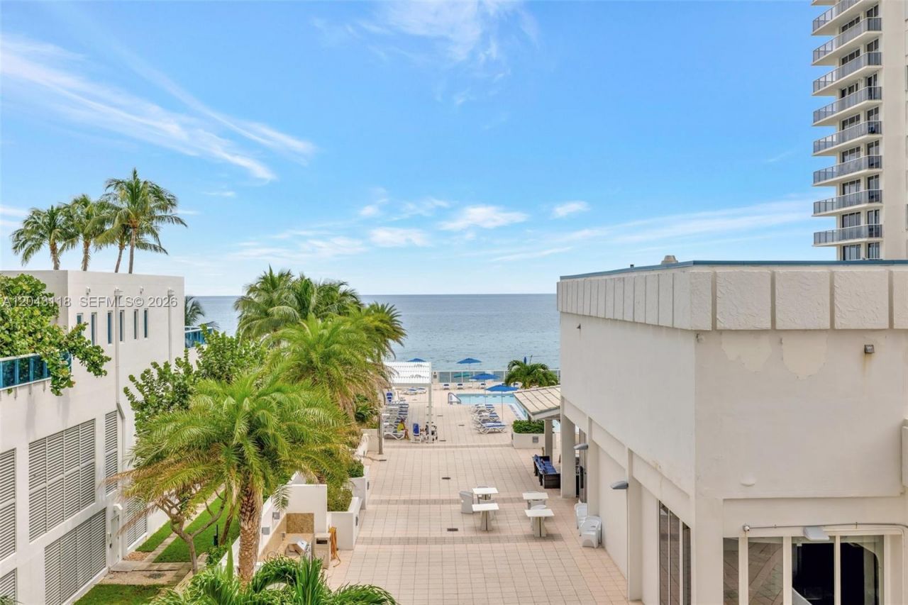 2751 S Ocean Dr , Unit 404N, Hollywood, FL 33019 Photo