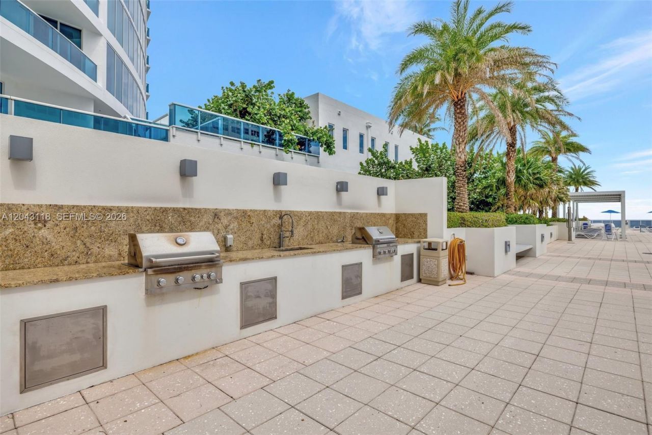 2751 S Ocean Dr , Unit 404N, Hollywood, FL 33019 Photo