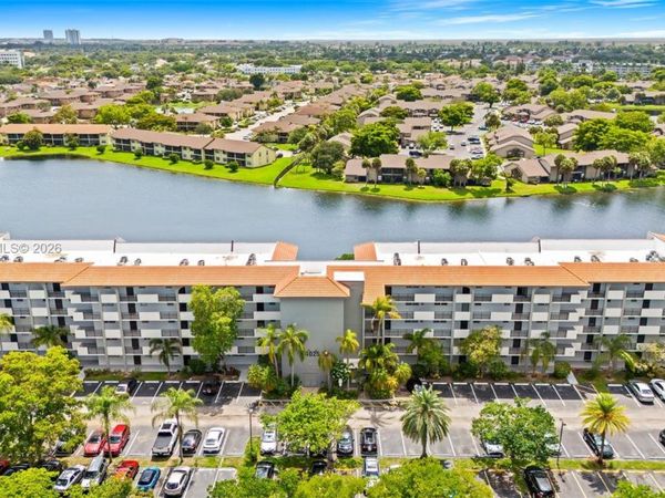 4025 N Nob Hill Rd , Unit 301, Sunrise, FL 33351