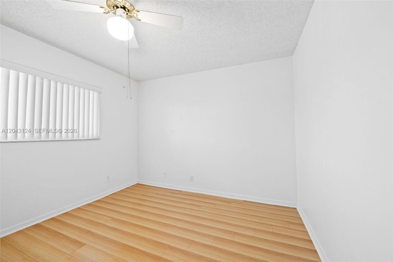 4025 N Nob Hill Rd , Unit 301, Sunrise, FL 33351 Photo