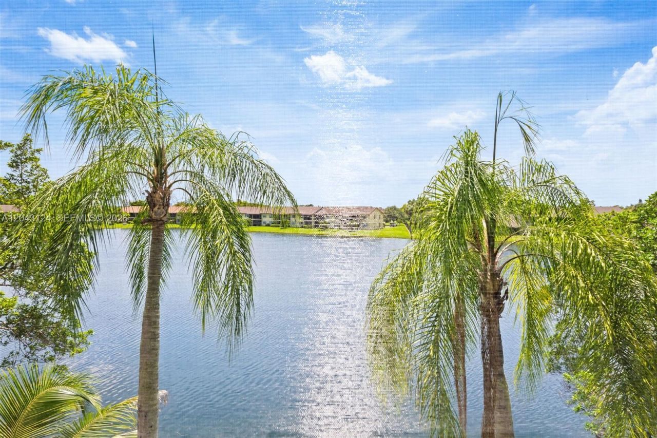 4025 N Nob Hill Rd , Unit 301, Sunrise, FL 33351 Photo