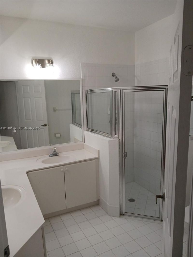 11497 NW 78th Ter , Unit ., Doral, FL 33178 Photo