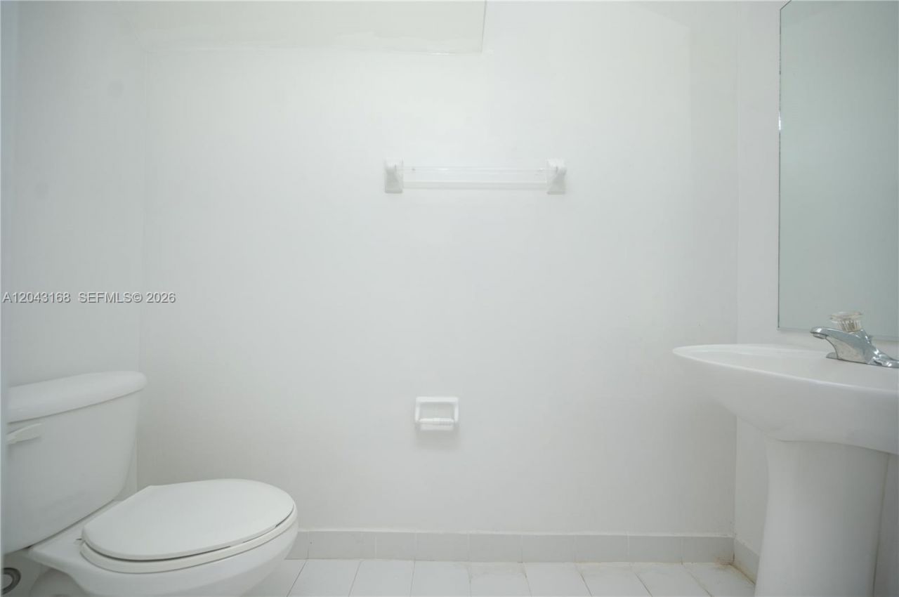 445 NE 21st Ave , Homestead, FL 33033 Photo