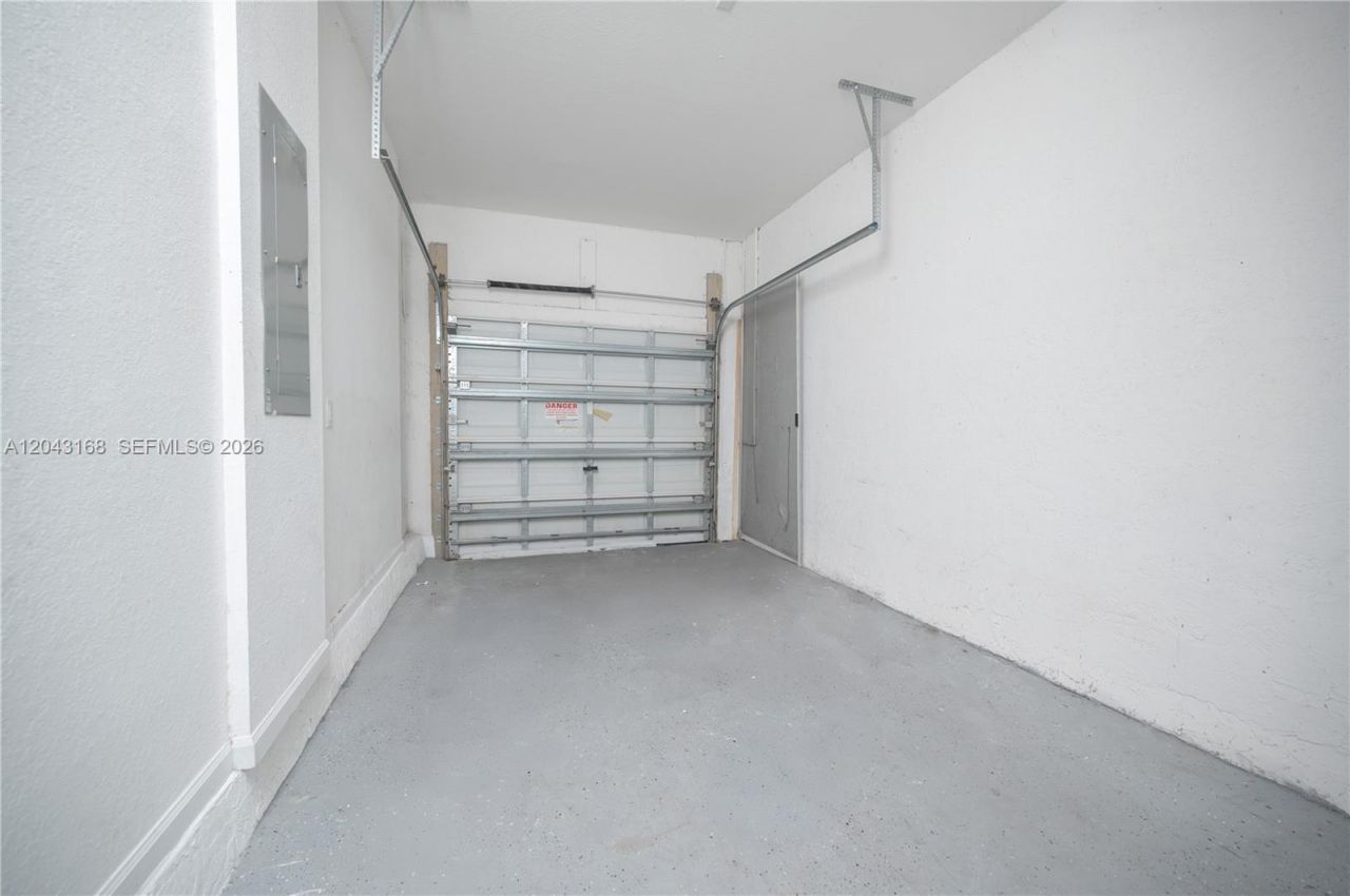 445 NE 21st Ave , Homestead, FL 33033 Photo
