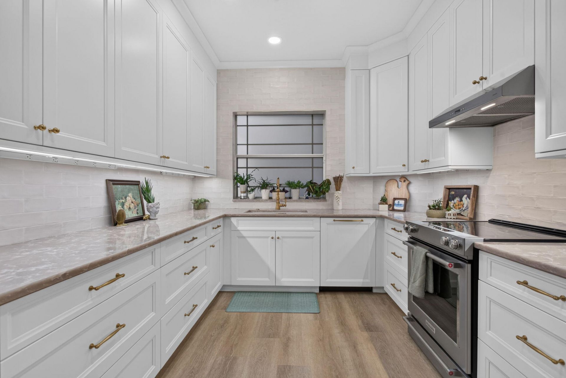 2505 NE 2nd Street, Pompano Beach, FL 33062 Photo