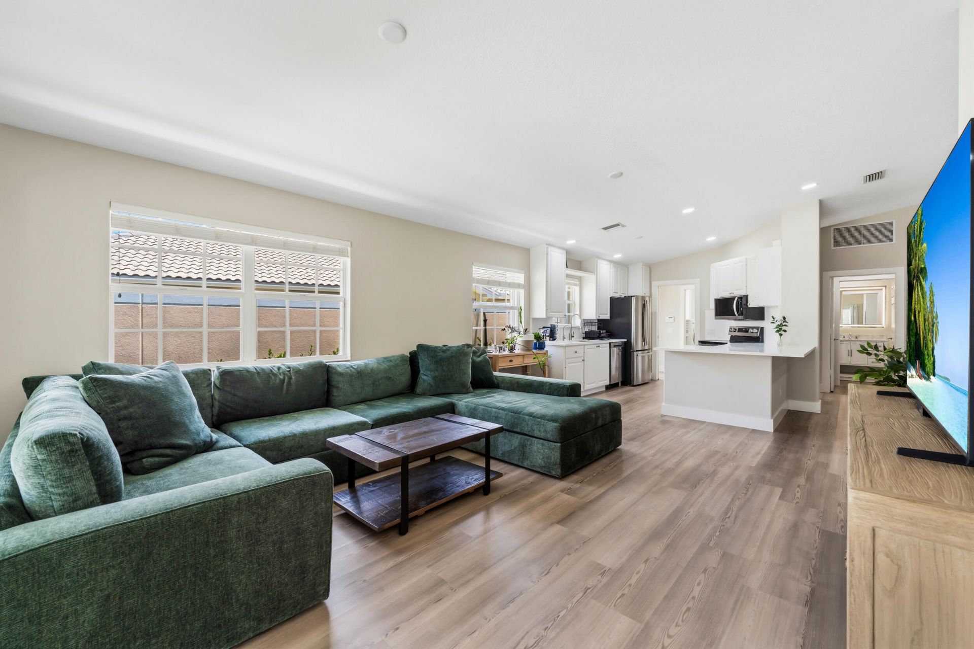 8457 SE Retreat Drive, Hobe Sound, FL 33455 Photo