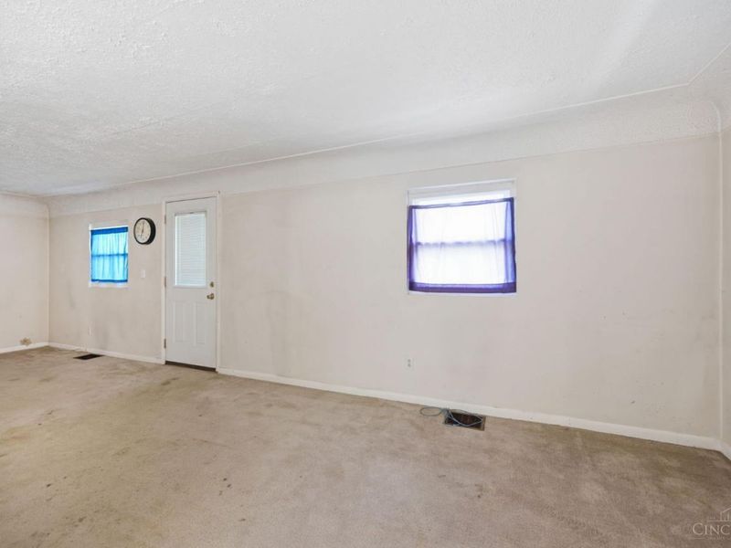 8973 Buffalo Ridge Road, Miami Twp, OH 45002 Photo 5