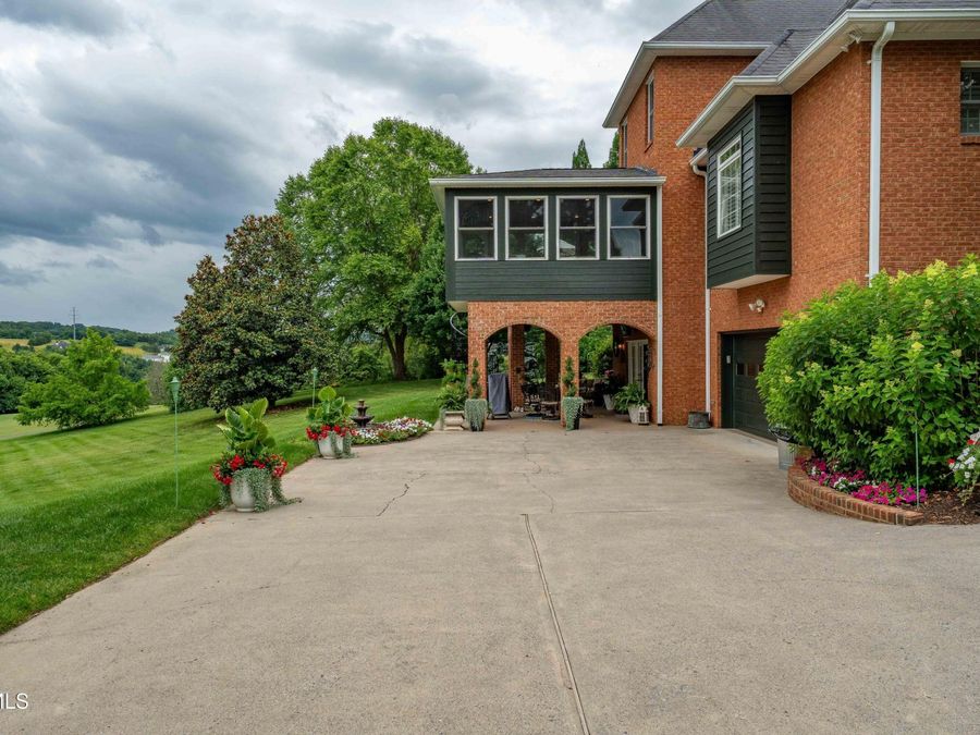 Property Image 80