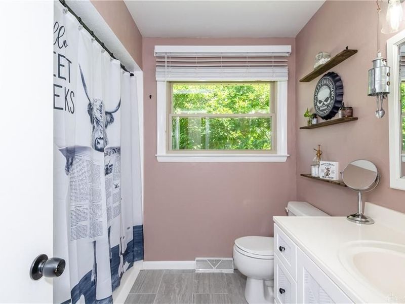 1566 Grimes Avenue, Urbana, OH 43078 Photo 35