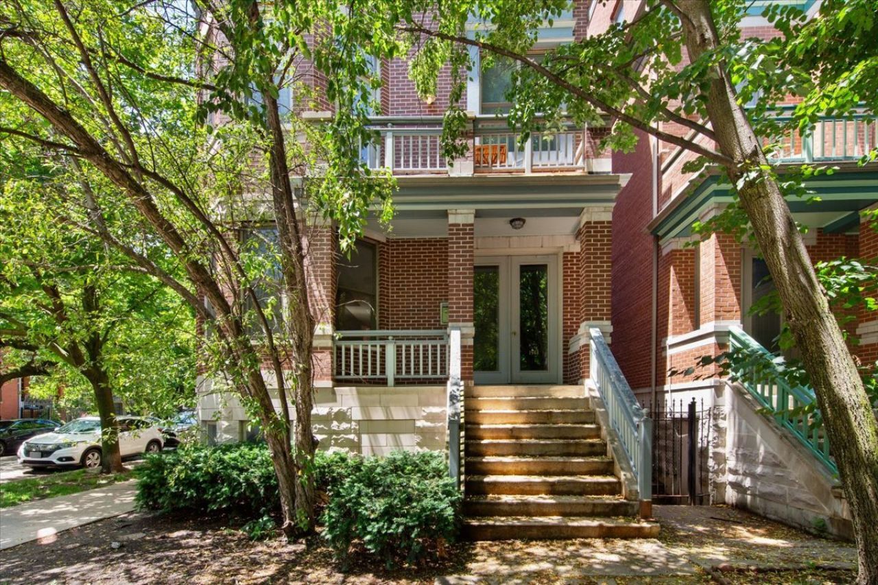 1544 N Hoyne Avenue, Unit 2, Chicago, IL 60622 Main Photo