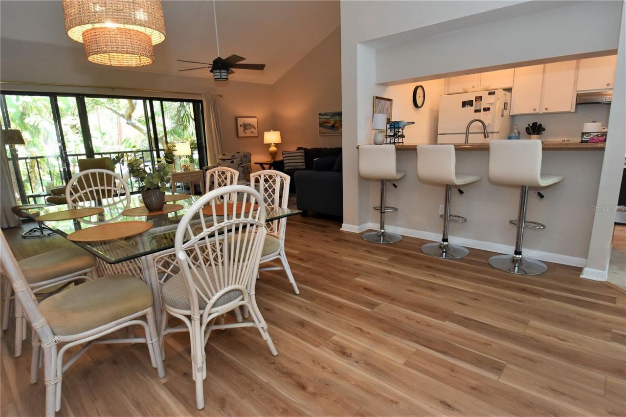 1712 Glenhouse Drive, Unit GL417, Sarasota, FL 34231 Photo