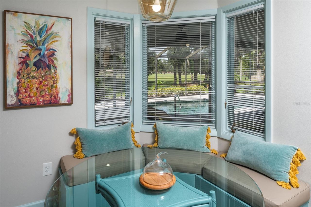 5005 Canterbury Drive , Sarasota, FL 34243 Photo