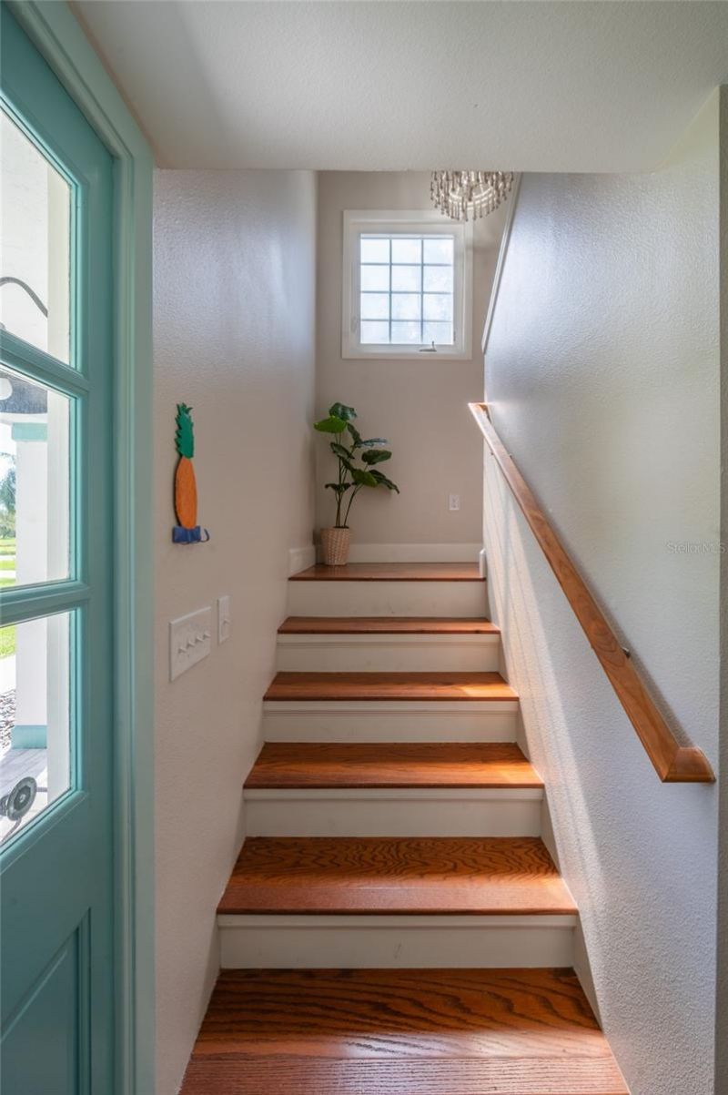 5005 Canterbury Drive , Sarasota, FL 34243 Photo