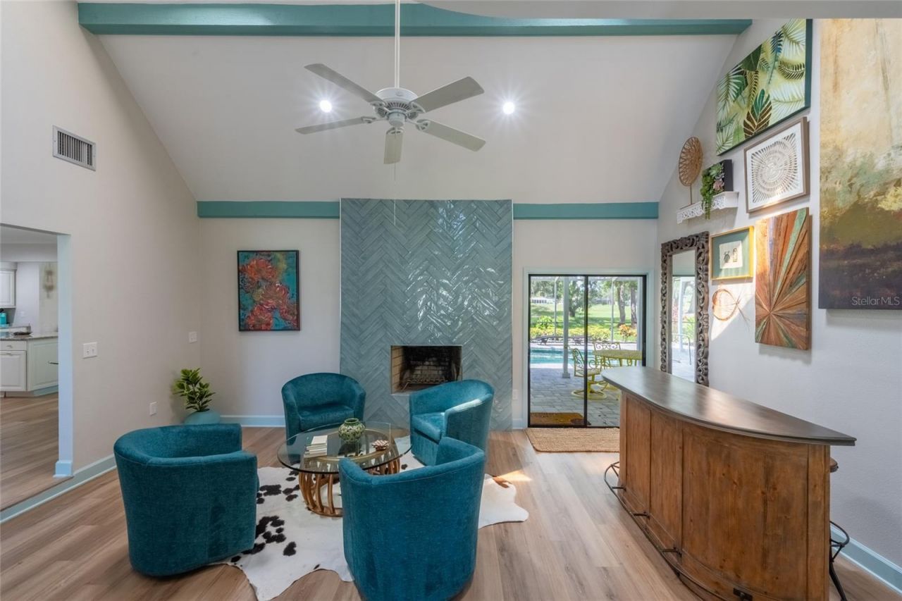 5005 Canterbury Drive , Sarasota, FL 34243 Photo