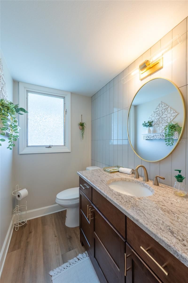 5005 Canterbury Drive , Sarasota, FL 34243 Photo