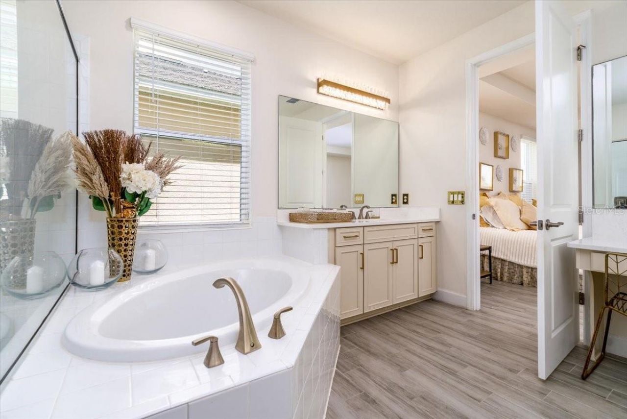 1296 Waterview Ridge Circle , Apopka, FL 32703 Photo