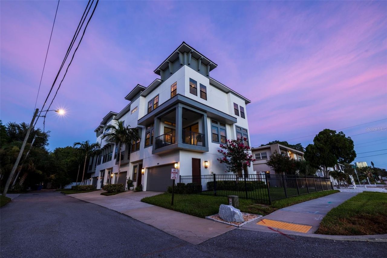 1815 5th Street N, Saint Petersburg, FL 33704 Photo