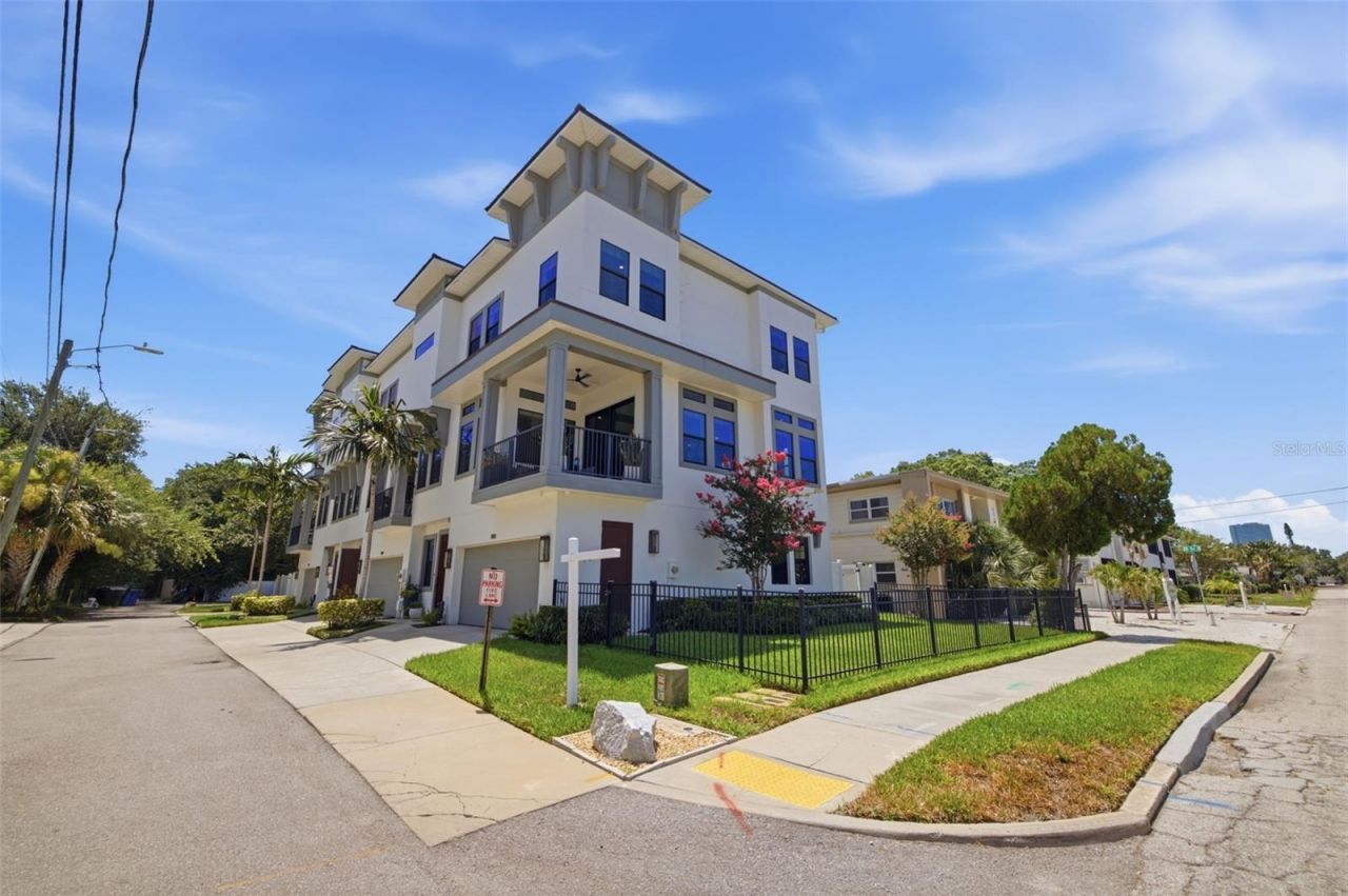 1815 5th Street N, Saint Petersburg, FL 33704 Photo