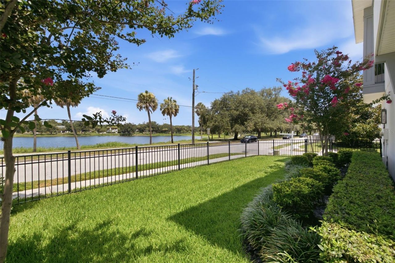 1815 5th Street N, Saint Petersburg, FL 33704 Photo
