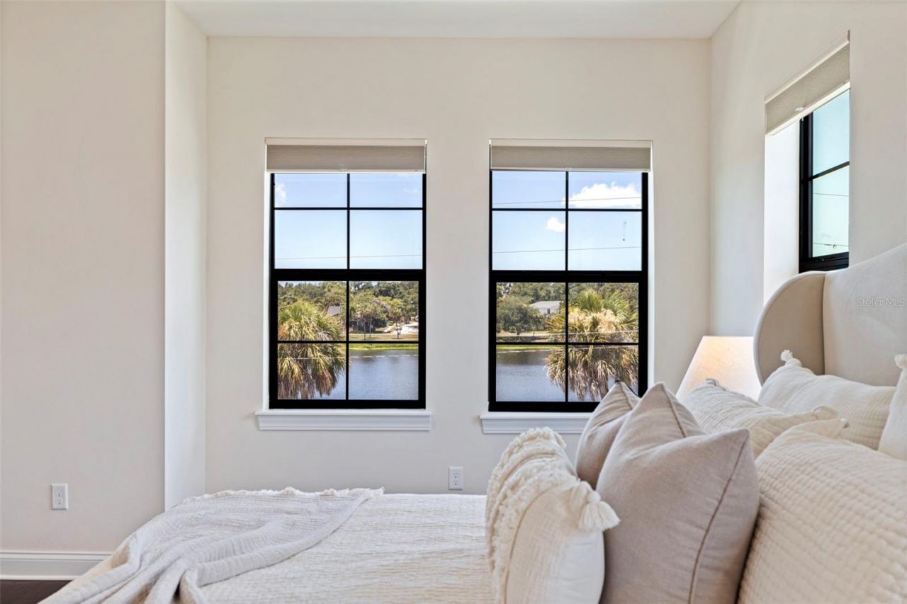 1815 5th Street N, Saint Petersburg, FL 33704 Photo