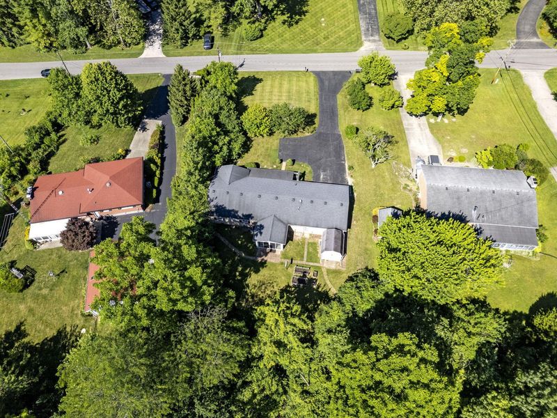 800 White Oak Drive, Springfield, OH 45504 Photo 48