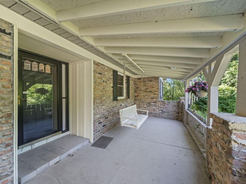 800 White Oak Drive, Springfield, OH 45504 Photo 8