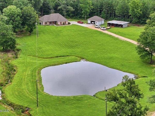 195 Allen Road, Magee, MS 39111