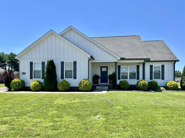 406 Retreat Way , Franklin, KY 42134