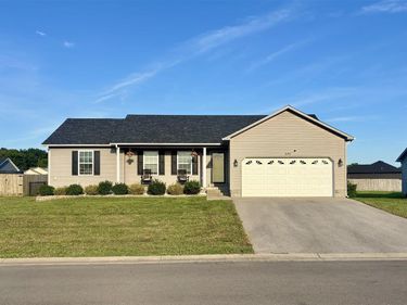 330 Deluth Drive, Bowling Green, KY 42101